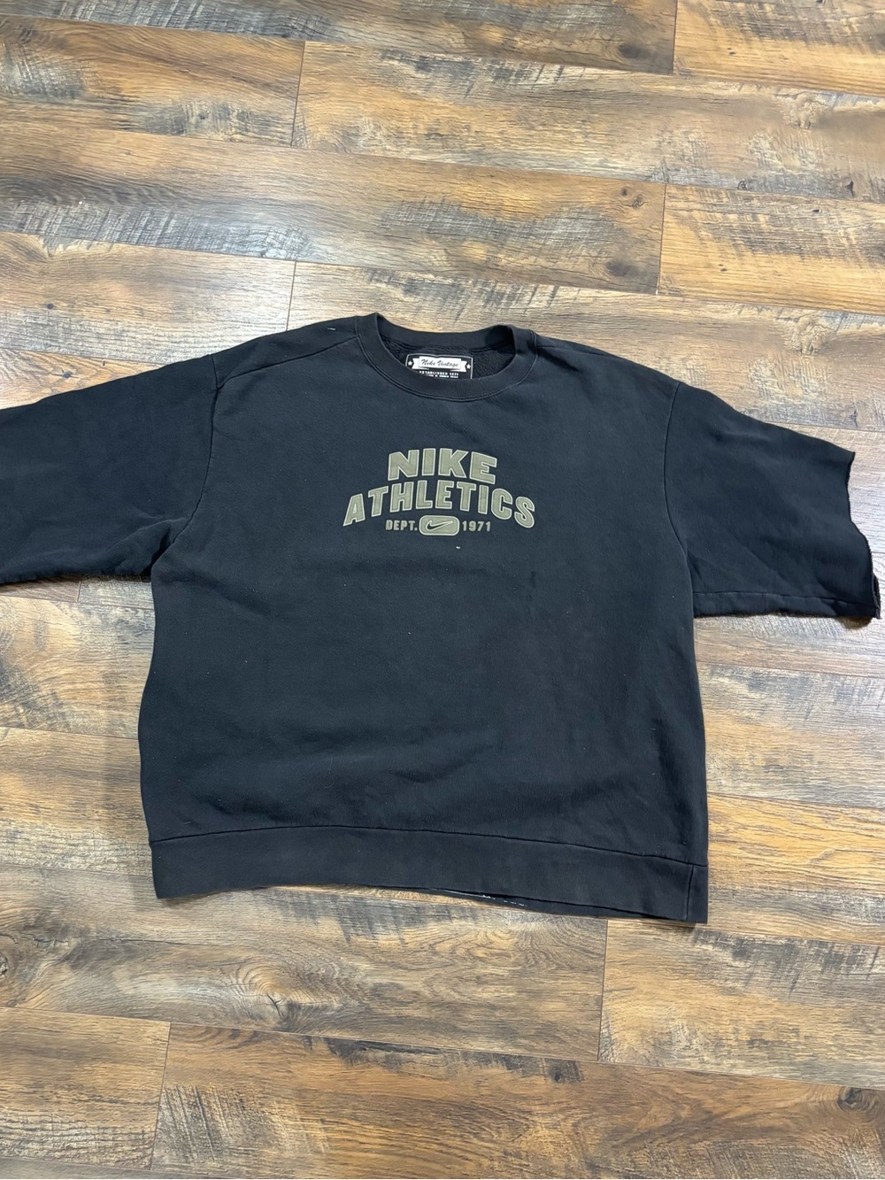 Nike Athletics vintage Black Crewneck Sweatshirt